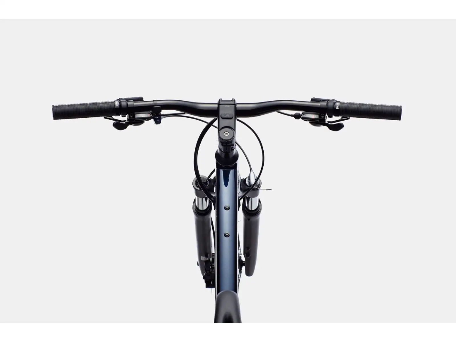 Cannondale Quick CX 2 trekingový bicykel Midnight Blue
