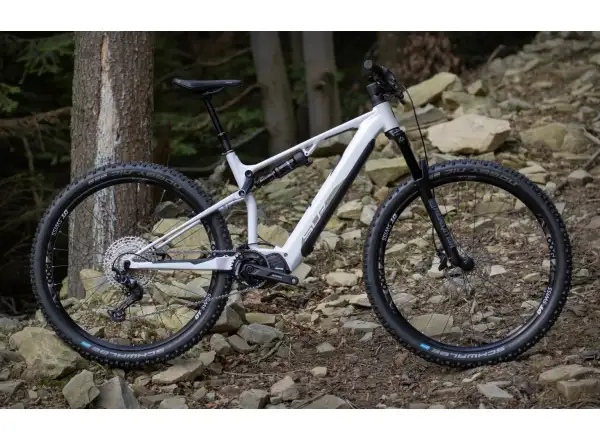 Superior eXF 9039 celoodpružený elektrobicykel Gloss White/Chrome Silver