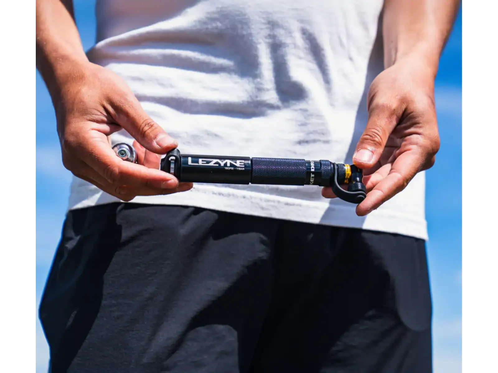 Lezyne Pocket Drive CO2 pumpa + 16 g bombička