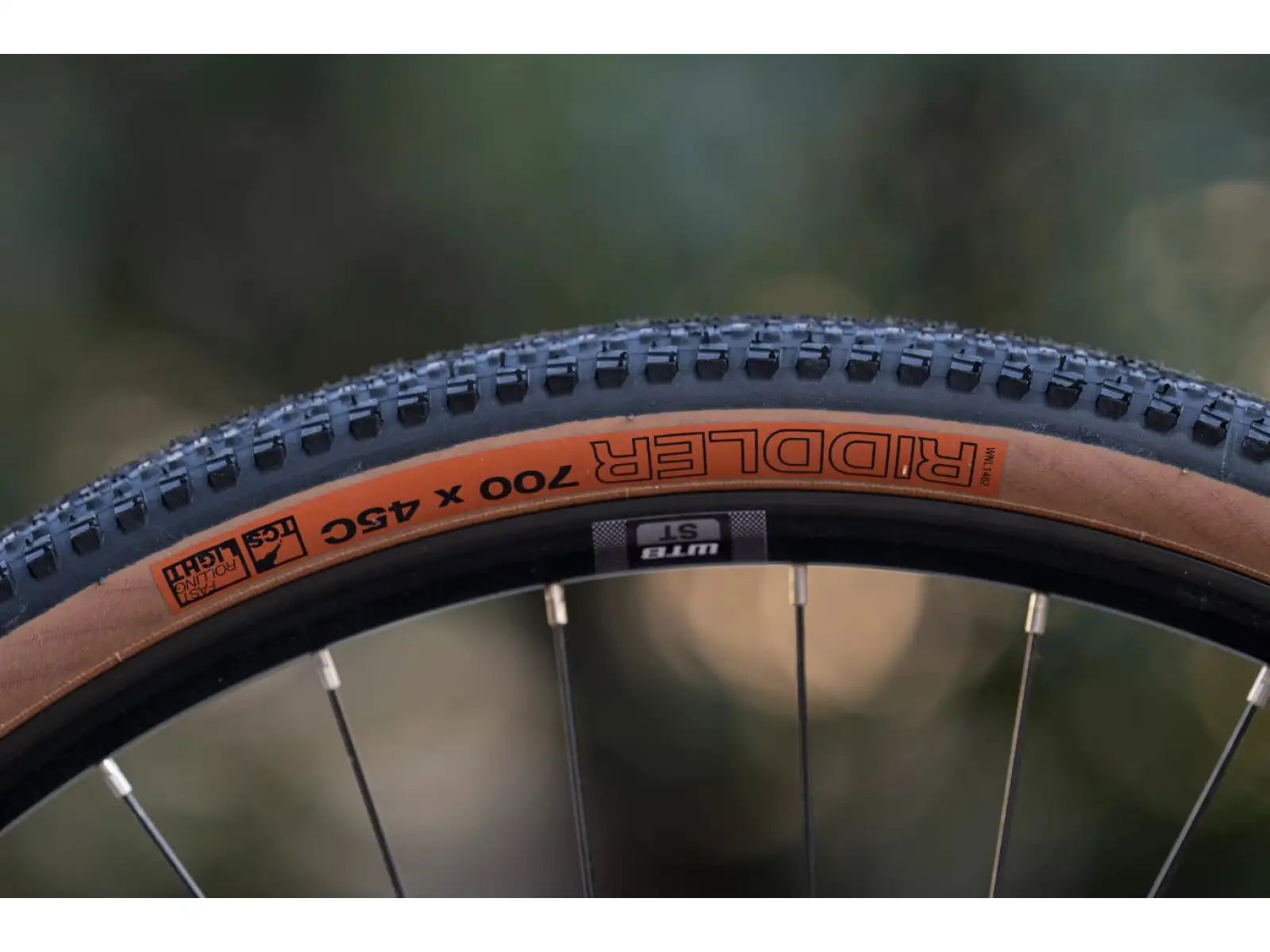 Rock Machine Gravelride CRB 700 gravel kolo Matte Sand/Black
