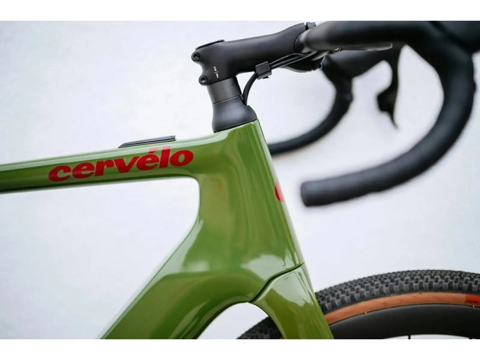 Cervélo Rouvida Force XPLR AXS 1 cestný elektrobicykel Expedition Green