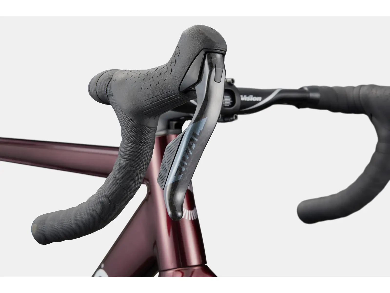 Cannondale CAAD 14 2 cestný bicykel Cherry Lacquer (CHL)