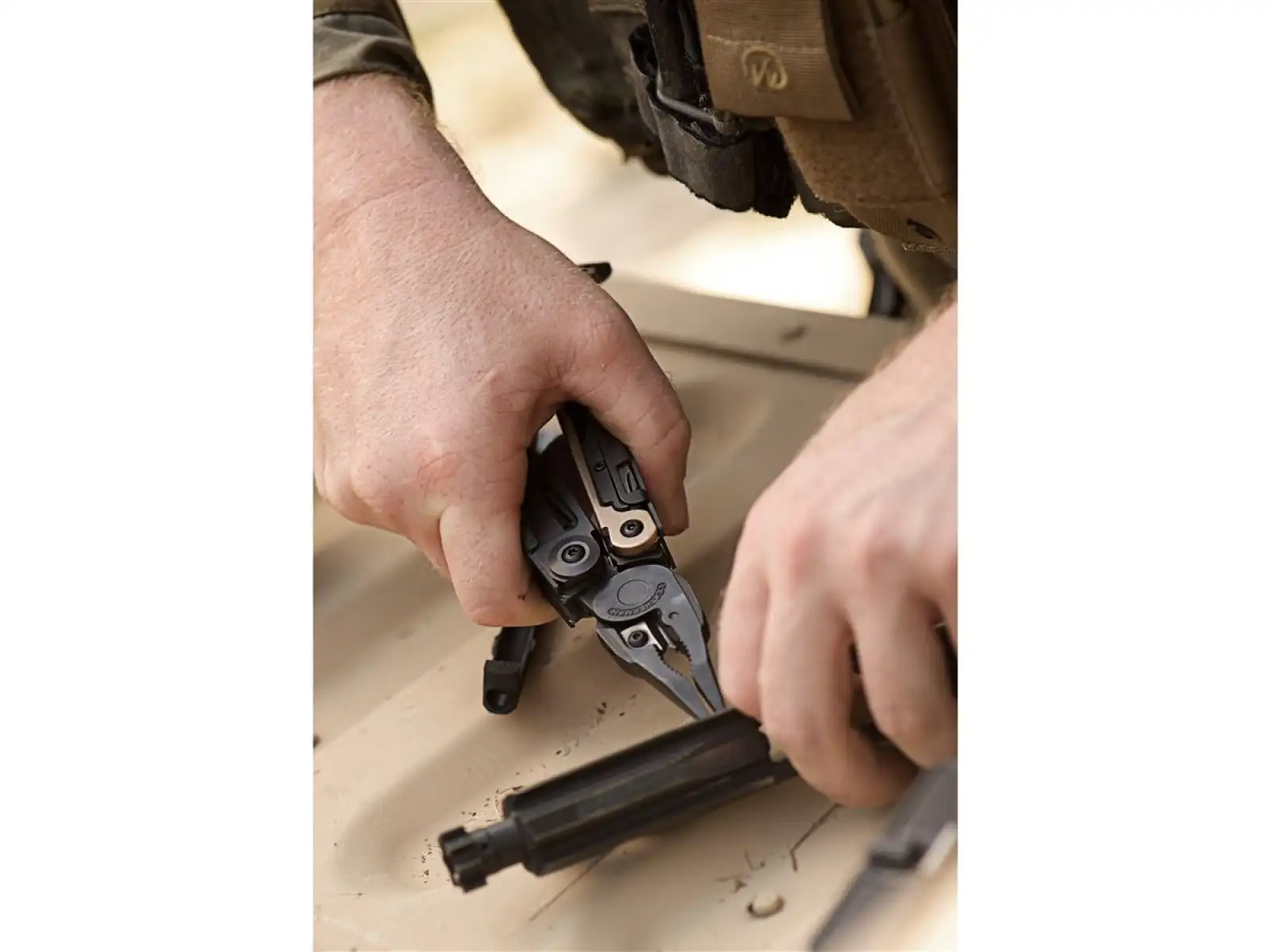 Leatherman MUT Black multitool