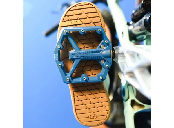 CRANKBROTHERS Stamp 1 Large platformové pedále Sand Gen 2