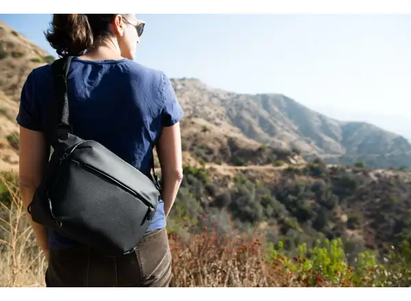 Peak Design Everyday Sling 3 l v2 ľadvinka Black