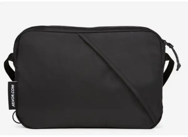 Aevor Sacoche taška cez rameno 4 l Ripstop Black