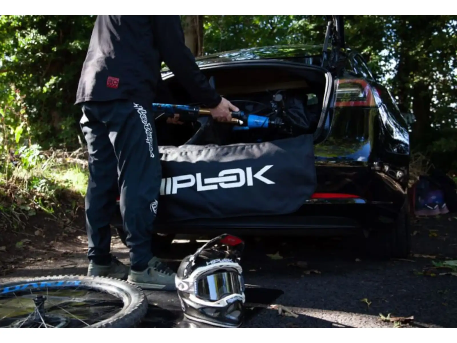 Hiplok Rideshield ochranná podložka 2700 x 1020 mm čierna