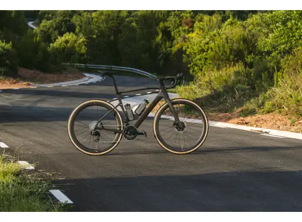 Cannondale Synapse Carbon 2 Smartsense cestný bicykel (Copper Ore)