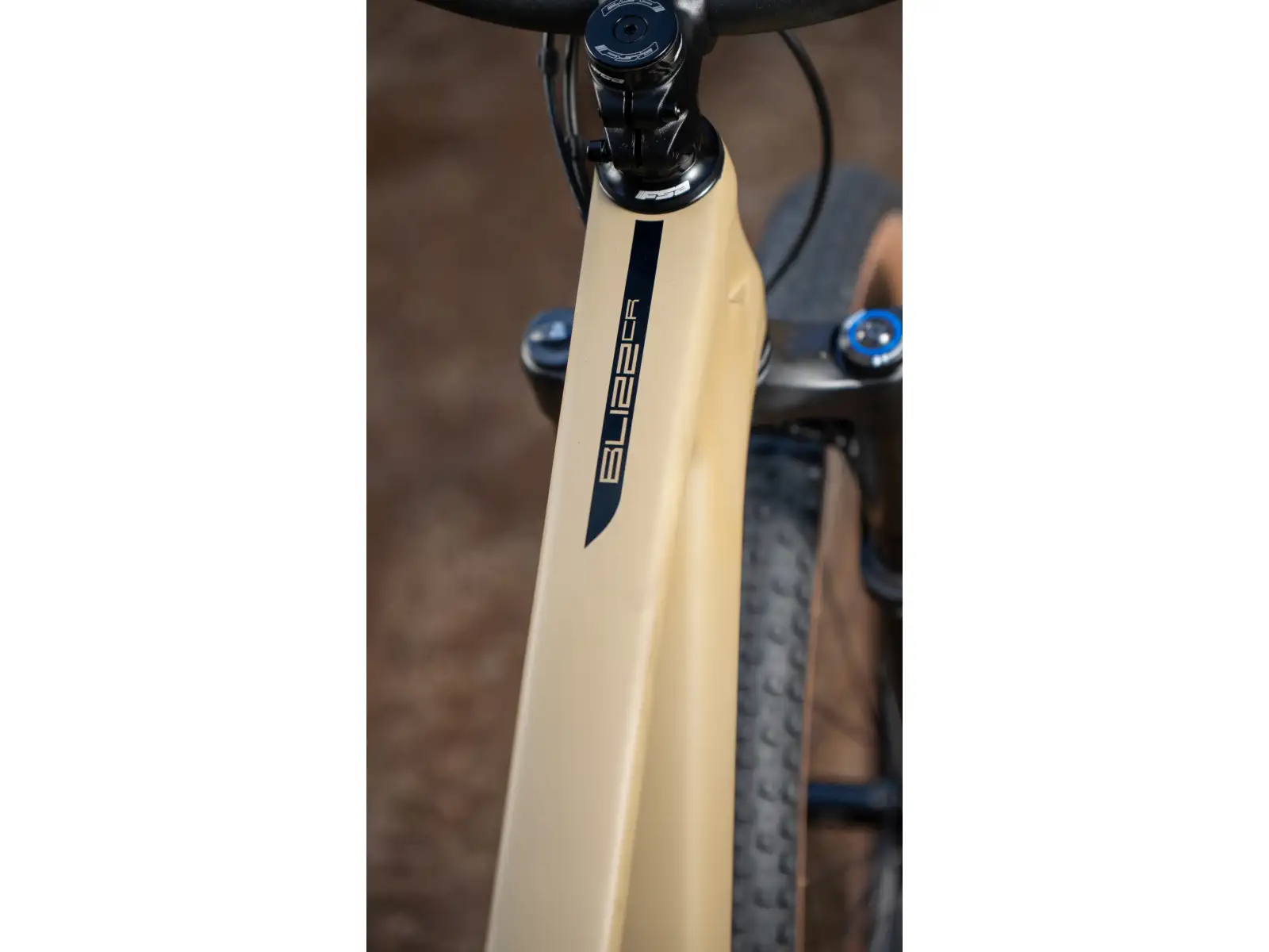 Rock Machine Blizz Cr 30 horský bicykel 29" Matte Sand