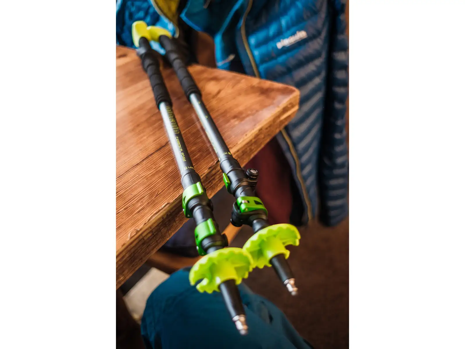 Penguin Carbon FL Foam turistické palice zelená vel. 64 - 135 cm.