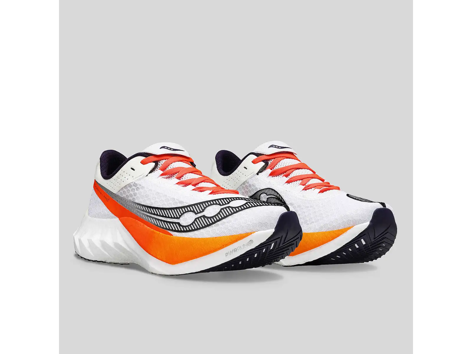 Saucony Endorphin Pro 4 pánska bežecká obuv biela/čierna