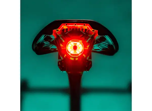 Lezyne Saddle Ai Alert 250 zadné svetlo