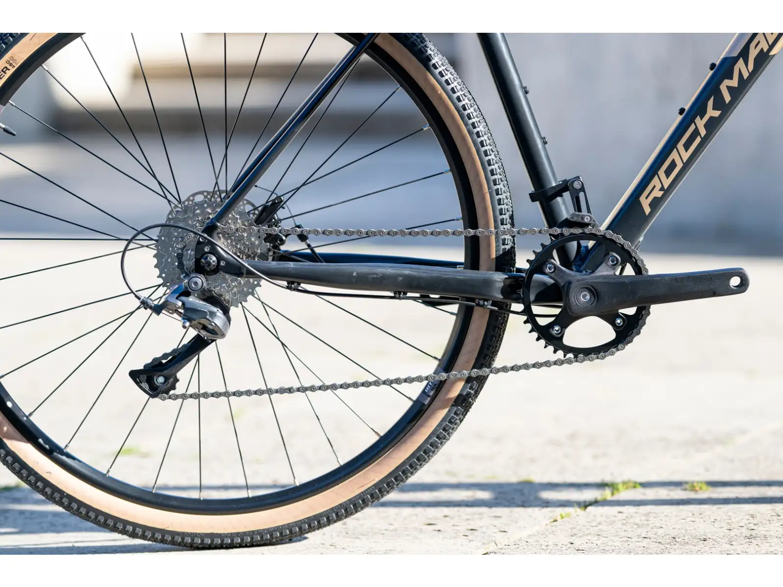 Rock Machine Gravelride 200 gravel kolo Gloss Black/Sand