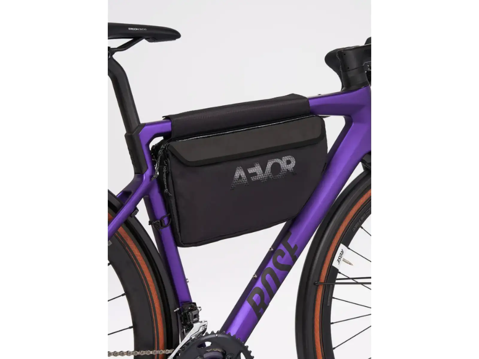 Aevor Bike Frame Bag XL Taška na rám / taška cez rameno Proof Black