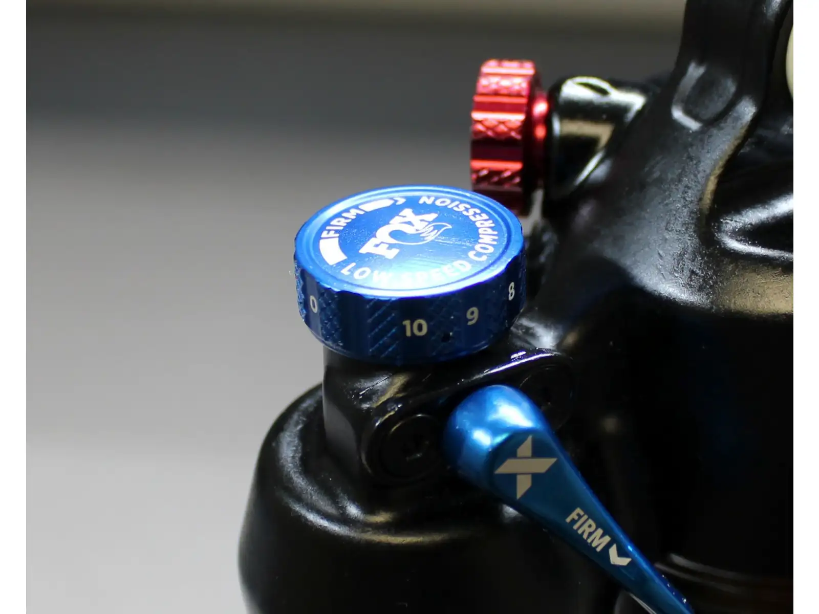 FOX FLOAT X/DHX 2022+ kit pre ovládač kompresie