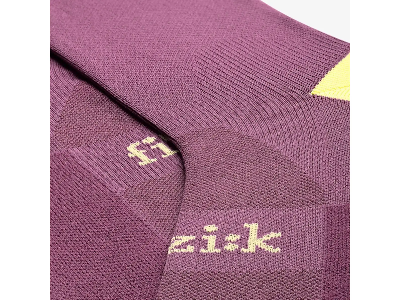 Fizik Team Edition cyklistické ponožky Grape
