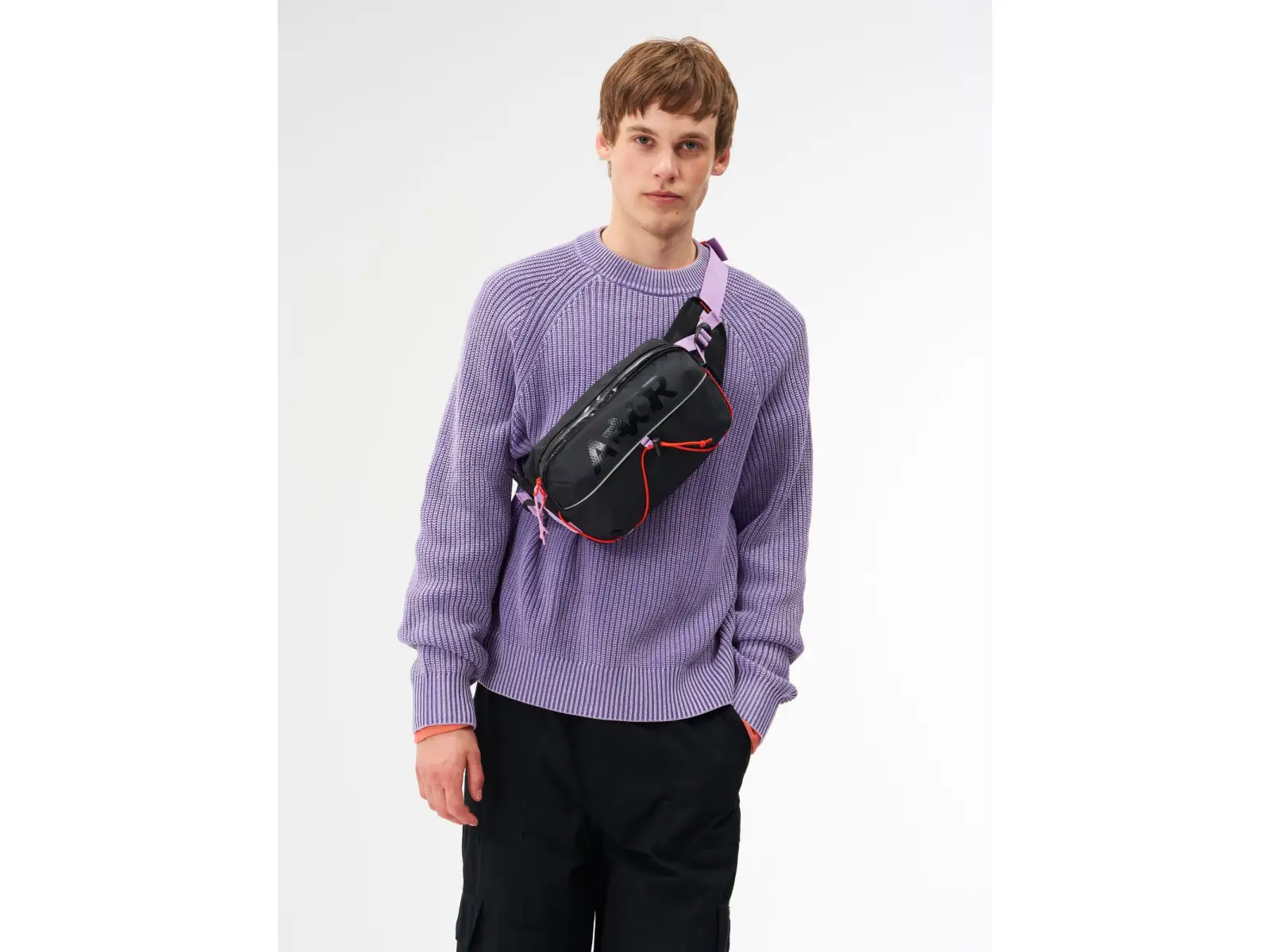 Aevor taštička přes rameno/ledvinka/cyklo řídítka AEVOR Bar Bag PROOF DUAL DIP VIOLETT RUS