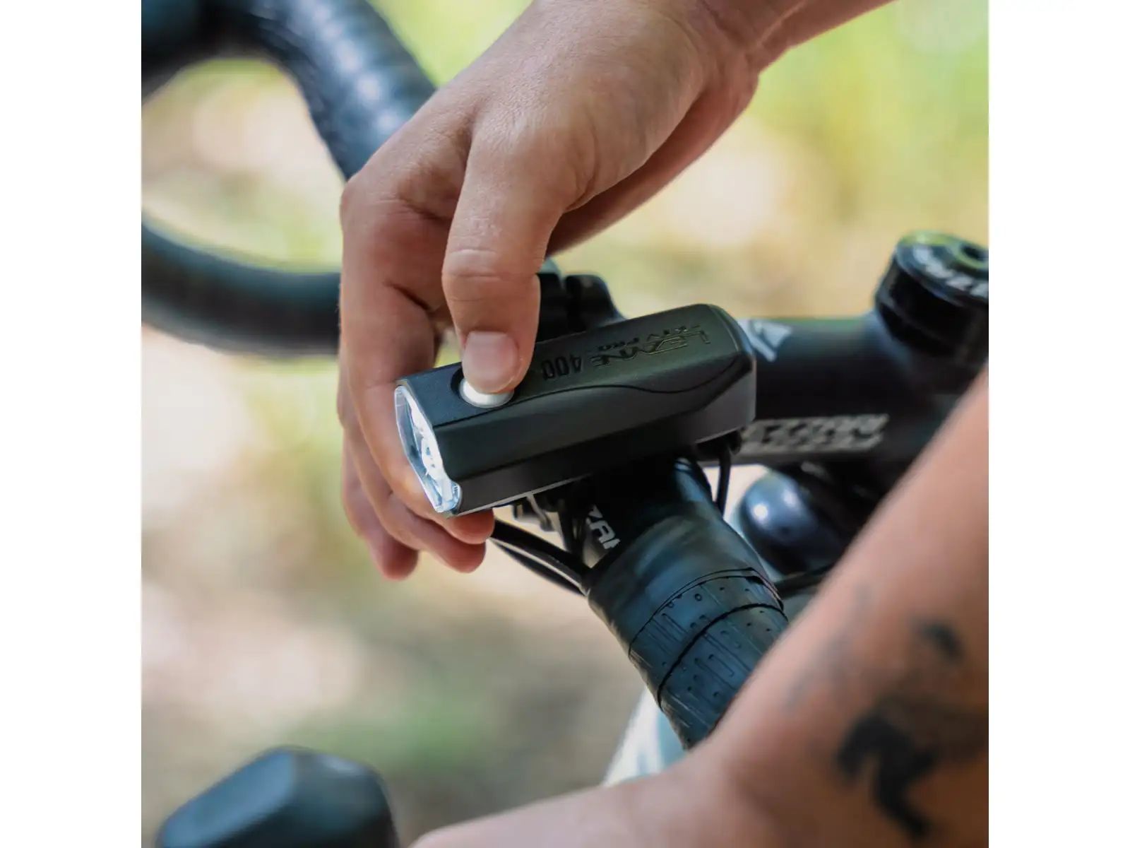 Lezyne KTV Drive Pro 400+ predné svetlo