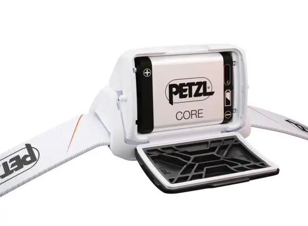 Petzl TIKKA CORE WHITE 2025 lampa biela