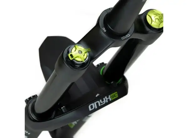 DVO Onyx SC E1 29" odpružená vidlica Čierna