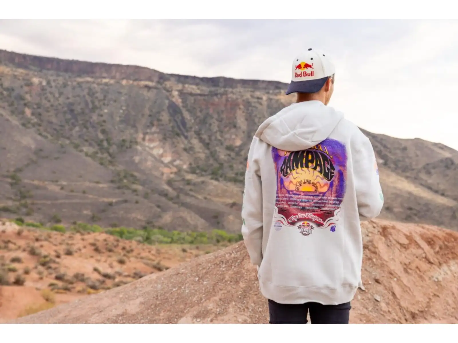 Troy Lee Designs x Red Bull Rampage Valley of Gods pánska mikina Bone