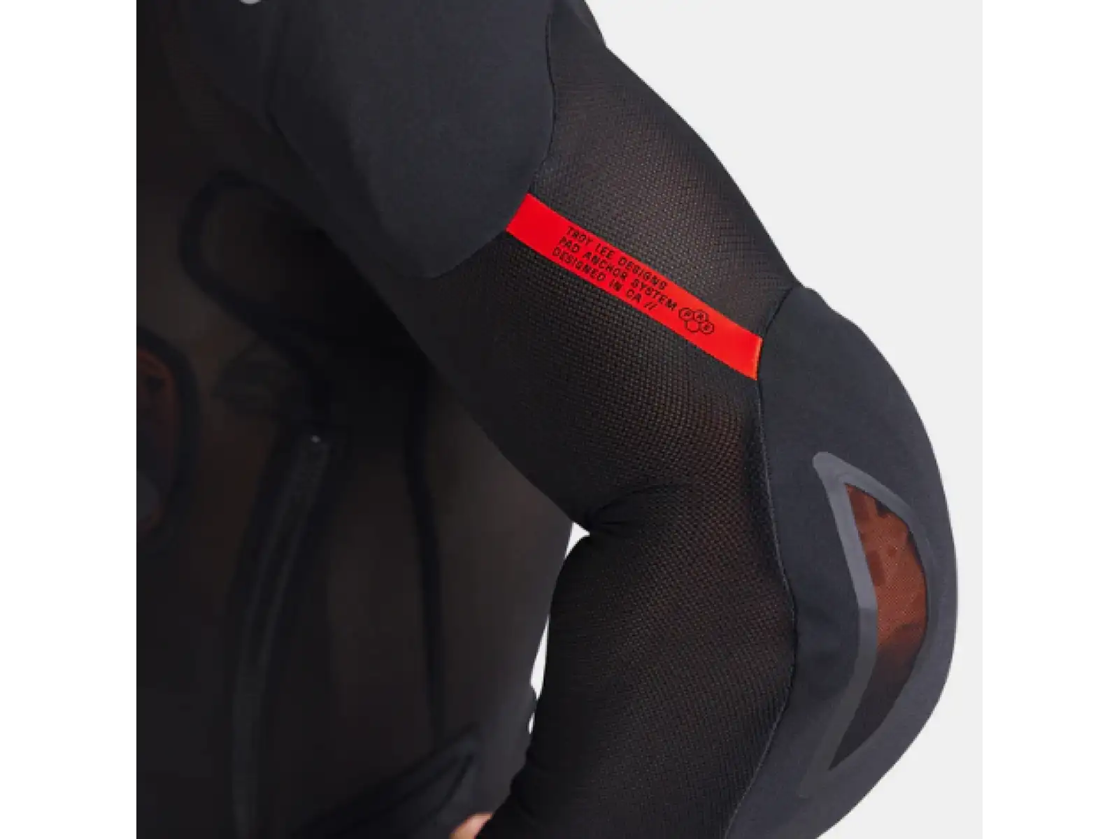 Troy Lee Designs Stage Ghost D3O Solid ochranná vesta s dlhým rukávom Black