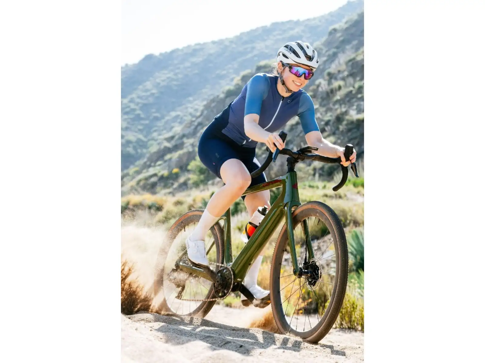 Cervélo Rouvida GRX610 1 gravel elektrobicykel Expedition Green