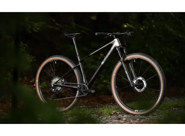 Superior XP 9.8 horský bicykel Matte Carbon/Dark Chrome