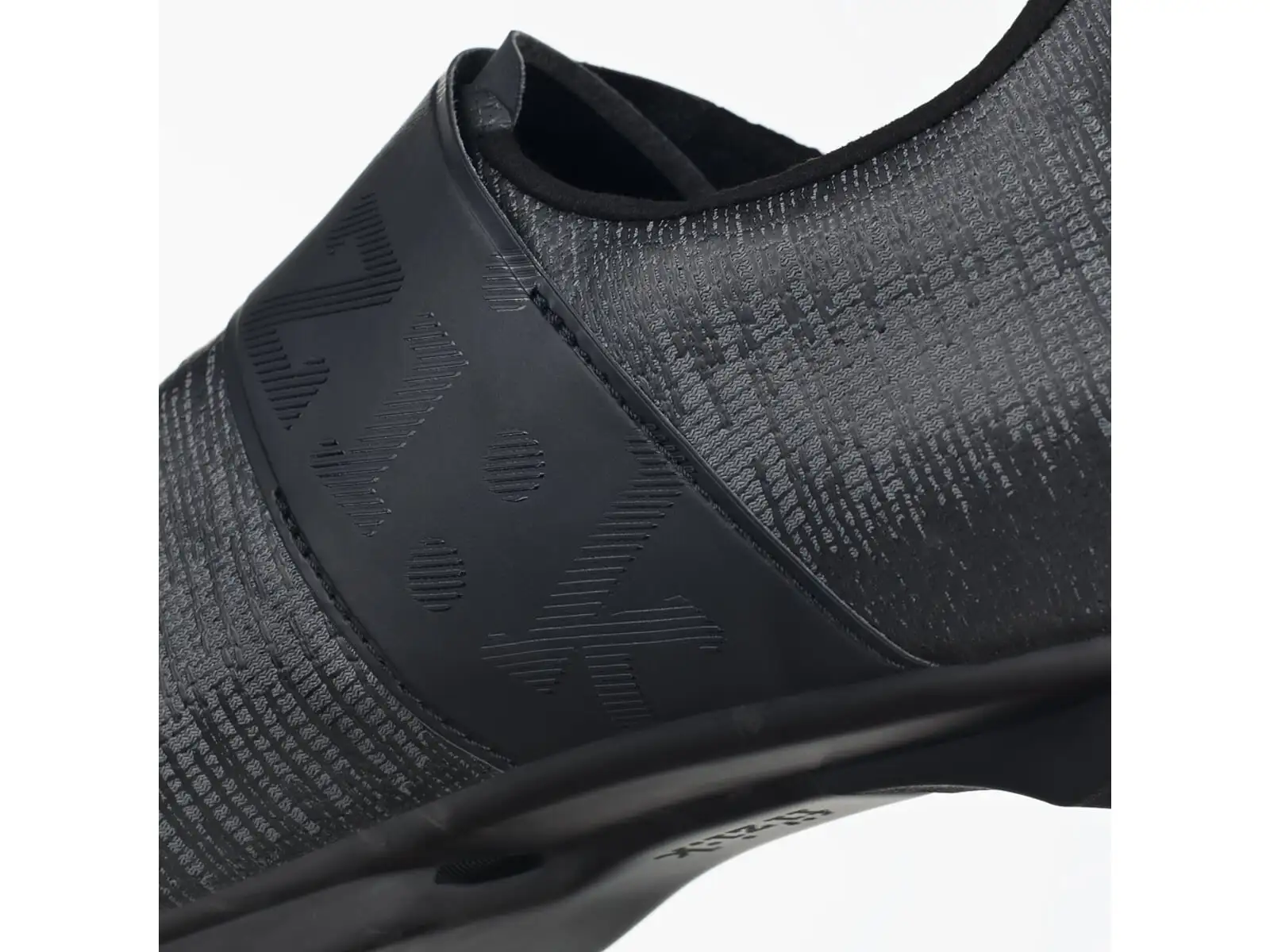Fizik Vento Infinito Knit Carbon 2 cestné pánske tretry Black/Black