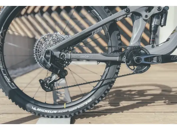 GT Sensor Carbon G2 Custom Sram X0 T-Type OVERENÉ