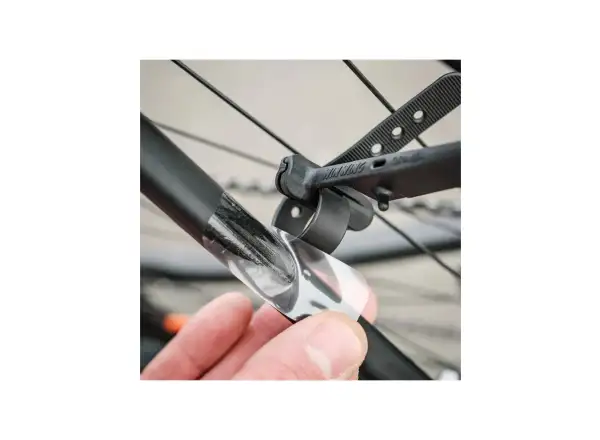 Ass Savers Win Wing 2 Road zadný blatník Stealth