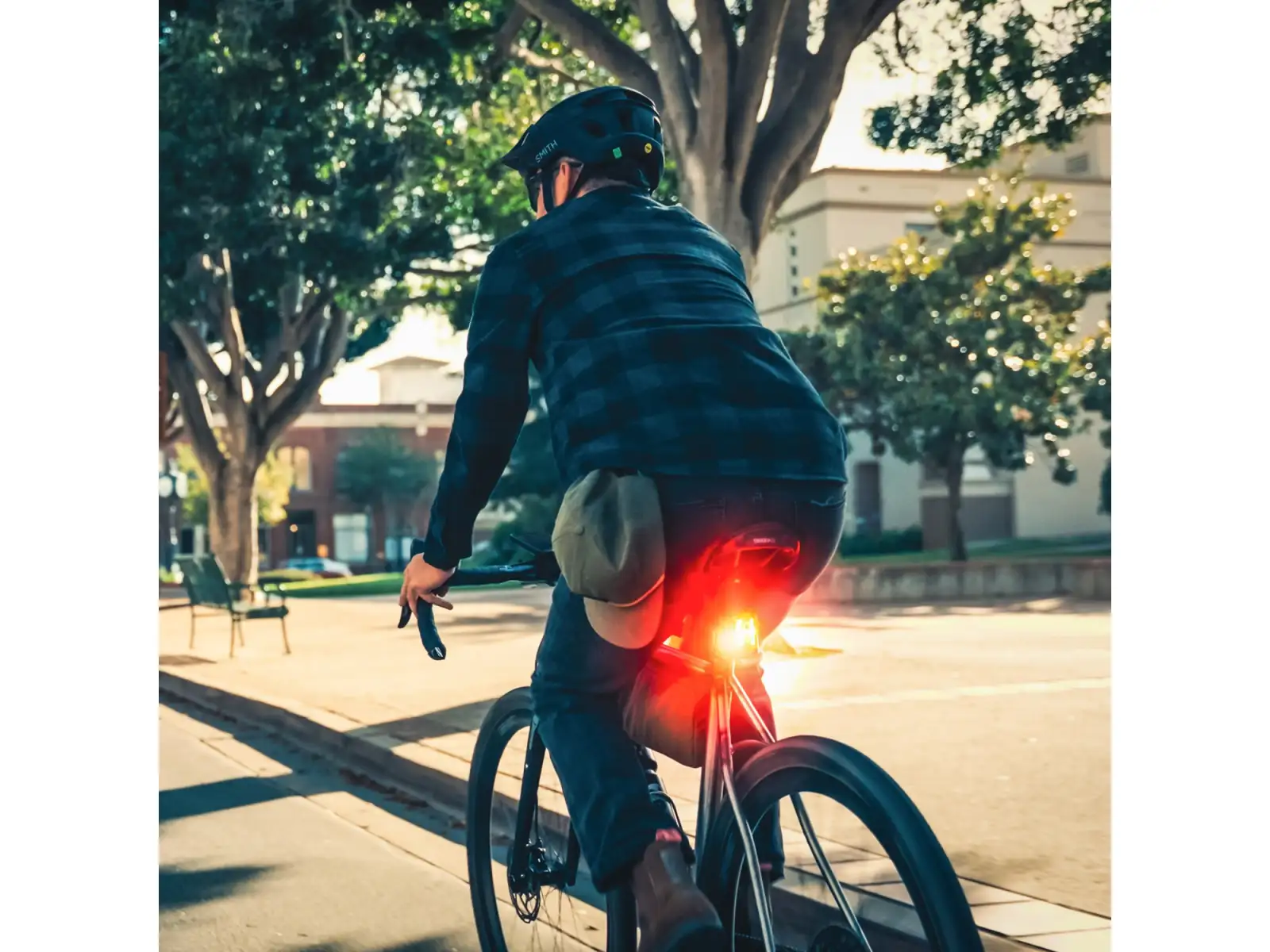Lezyne Radar StVZO zadné svetlo s radarom Black