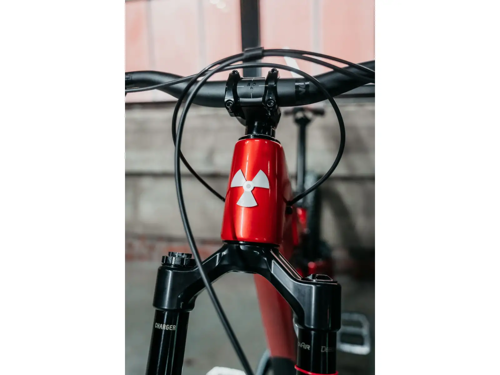 Nukeproof Reactor Carbon Pro 290 T-GX celoodpružený bicykel Red