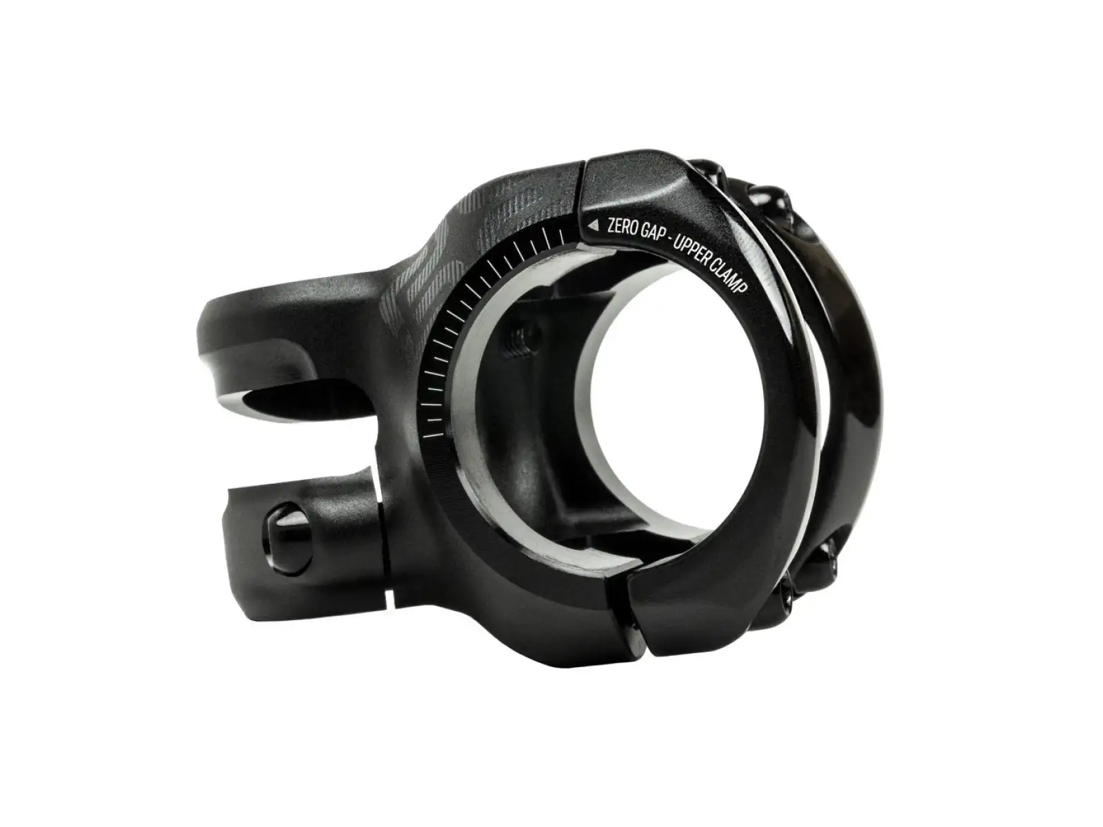 E-13 Plus 35 predstavec
