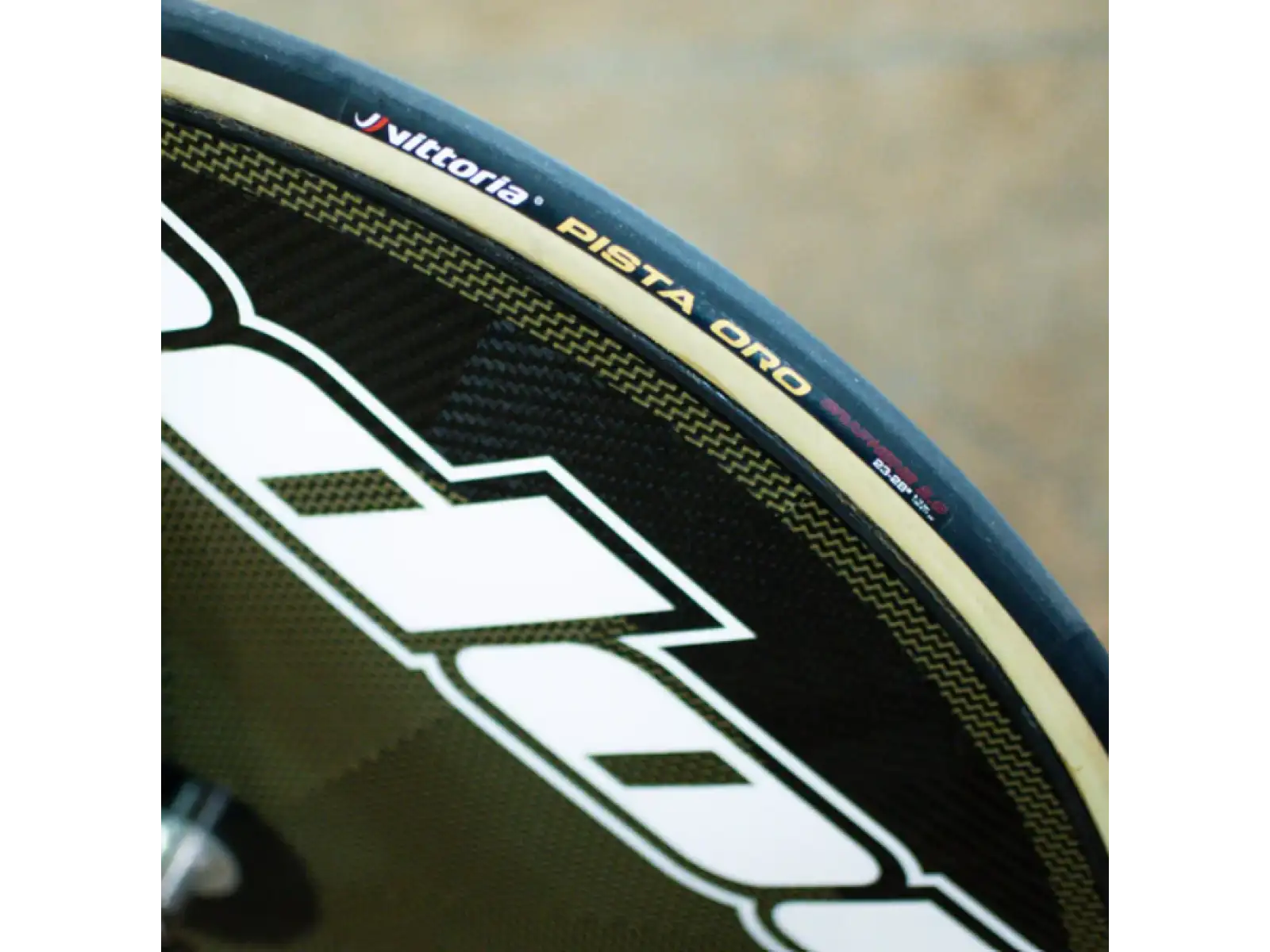 Vittoria Pista Oro Tubular G2.0 28" 23 mm plášť