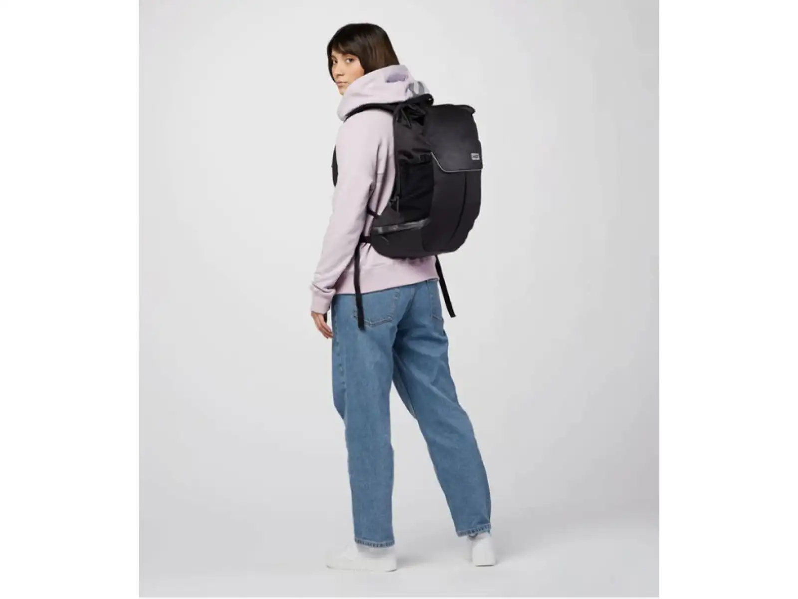 Aevor Bike Pack batoh 24 l Proof Black