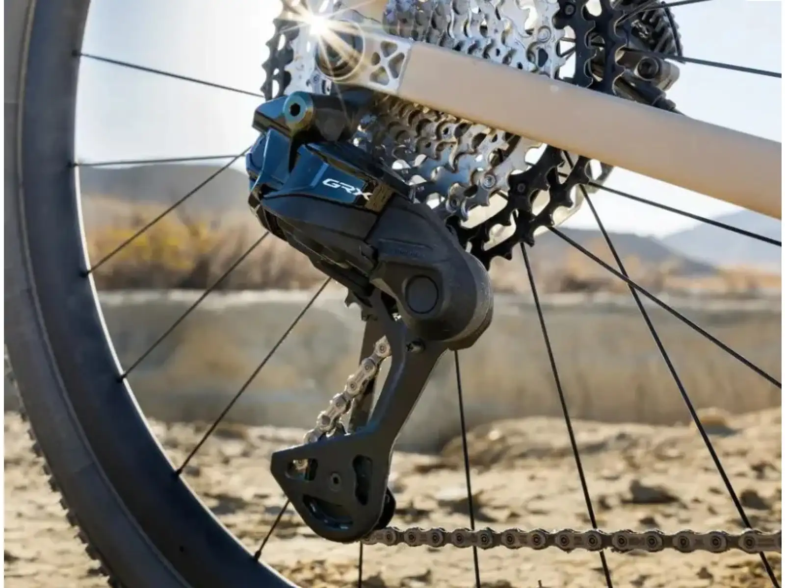 Shimano GRX RD-RX827 SGS Di2 prehadzovačka