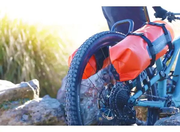 Aeroe Spider Rear Cradle predný držiak na riadidlá čierna