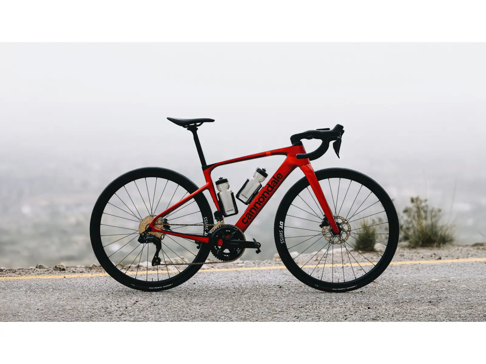 Cannondale Synapse Carbon 4 cestný bicykel Metallic Red