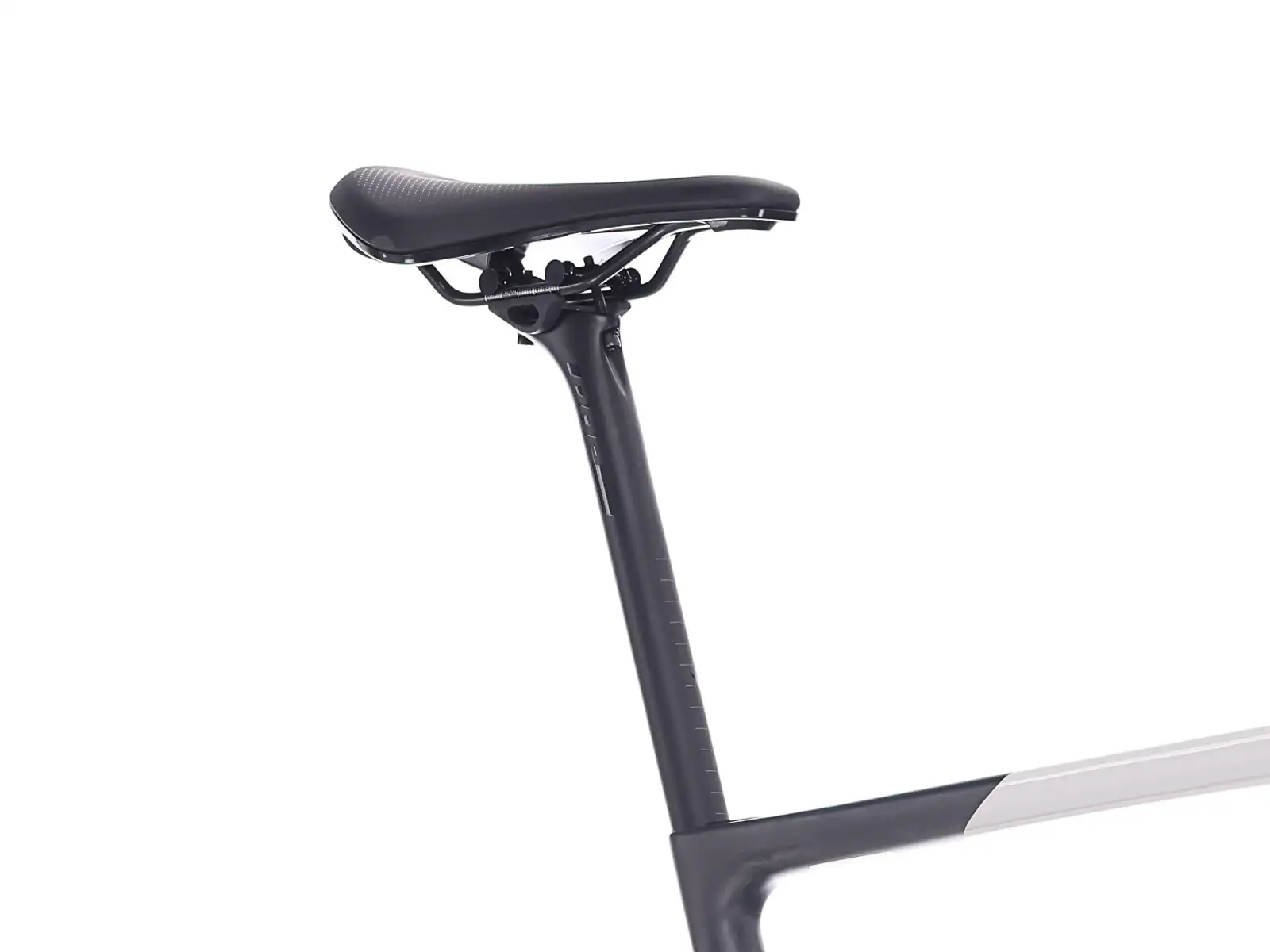 Superior RR 9.6 cestný bicykel Matte Carbon / White