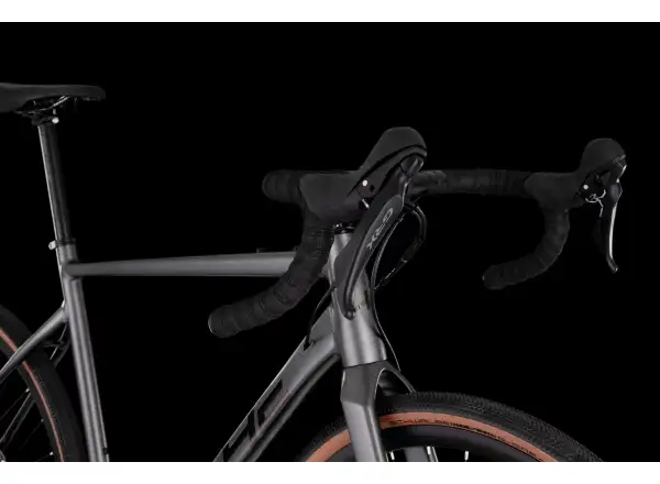 4Ever Gromvel Race gravel bicykel Titan matt