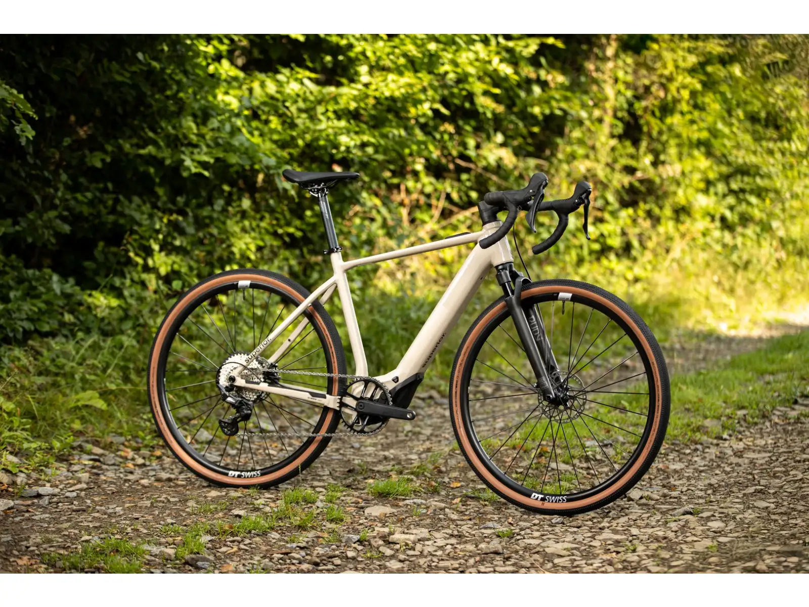 Superior iXR 6.5 gravel elektrobicykel Gloss Dust