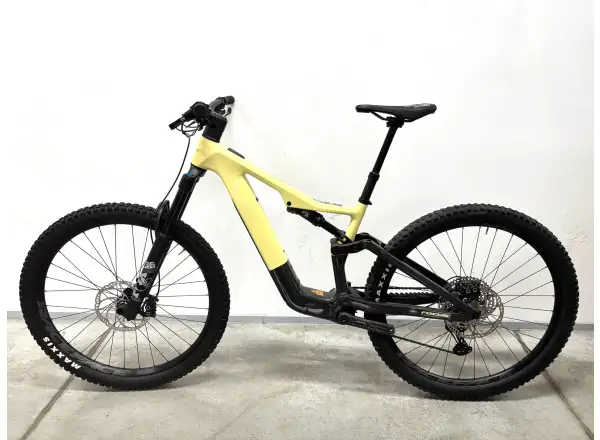 Focus Jam2 SL 8.8 DI 430Wh horský elektrobicykel Limeyellow/Carbon TEST