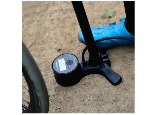 Lezyne Gravel Digital Drive pumpa Matte Black