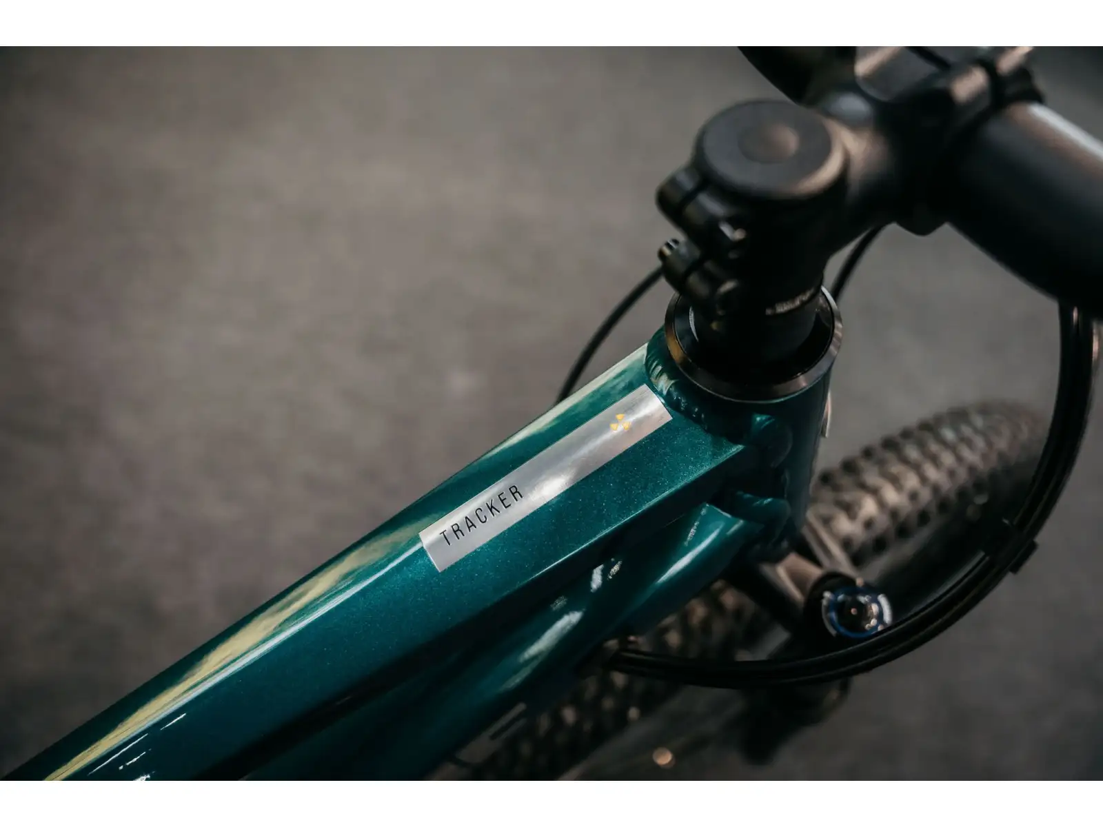 Nukeproof Tracker Pro 275 Cues 1x11 horský bicykel Petrol Green/Chrome