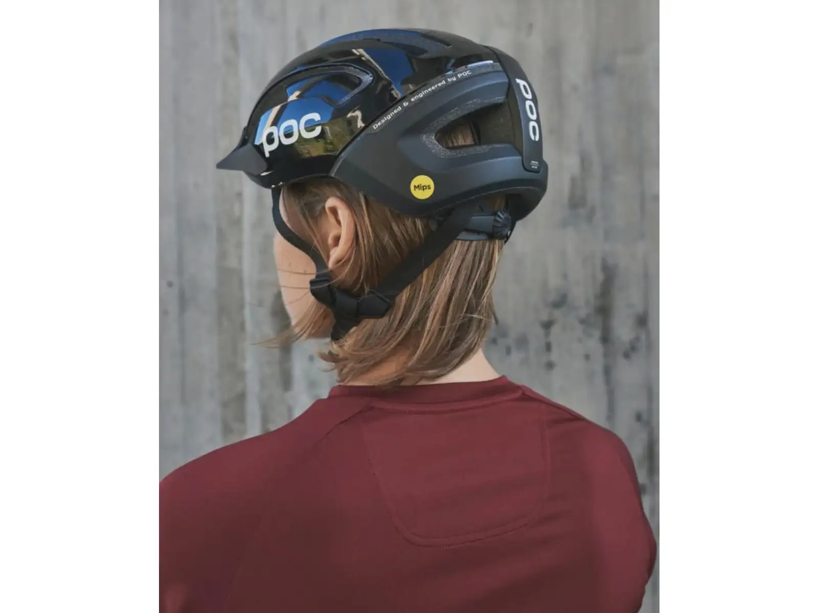 POC Omne Air Resistance MIPS prilba Uranium Black