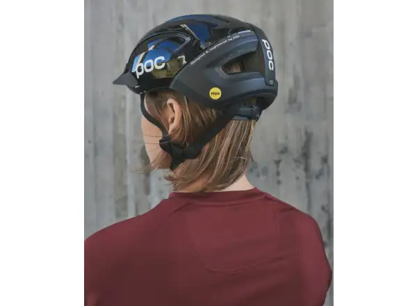 POC Omne Air Resistance MIPS prilba Uranium Black