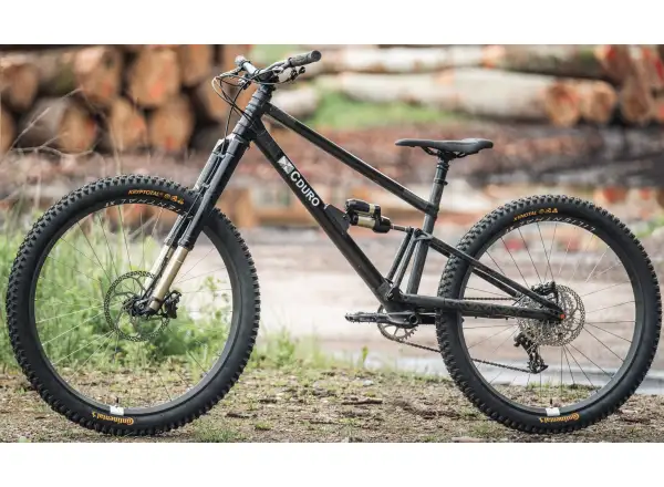 Cduro Bikes The Epona enduro rám