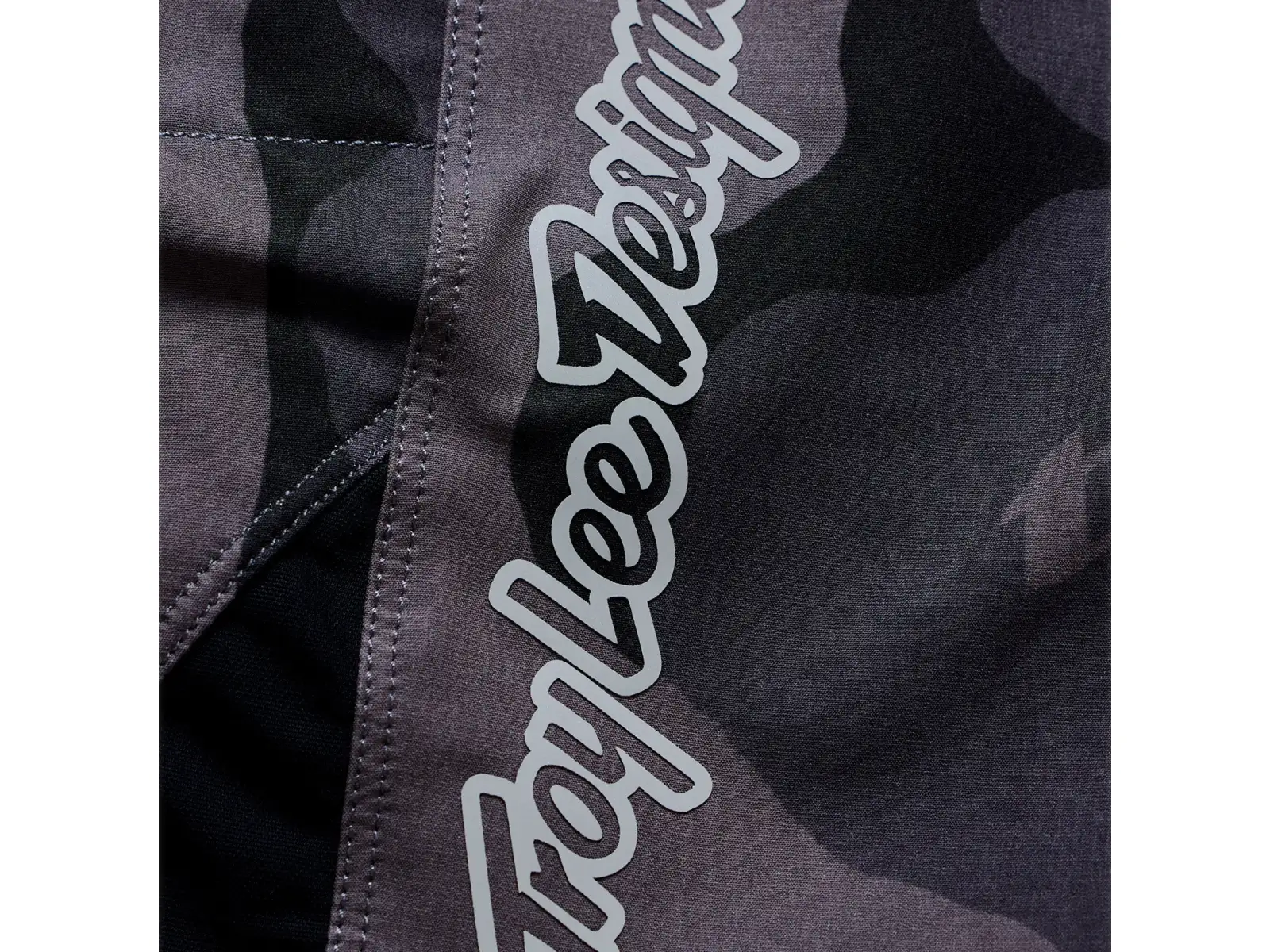 Troy Lee Designs Skyline Pro pánske kraťasy BN3TH Liner Flow Camo Carbon