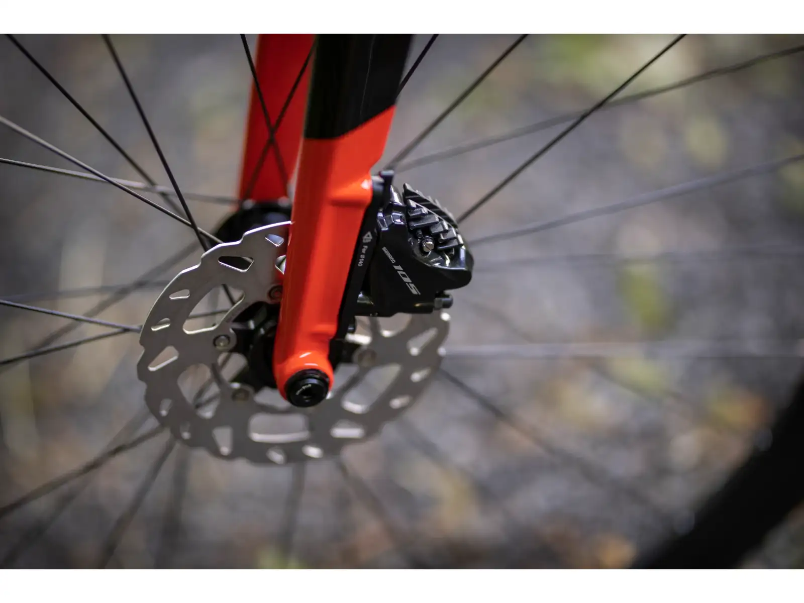 Superior X-Road Issue Gloss Black Metallic/Chrome Silver/Team Red cestný bicykel
